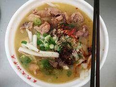-文山荷鲜居(翠湖店)