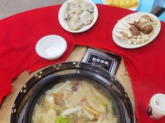 -花苑美食横琴生蚝火锅(拱北粤华路店)