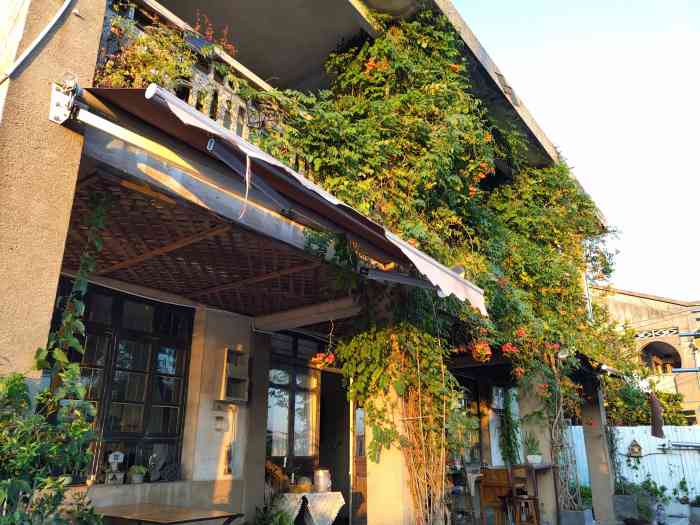 七都花空间-"环境很好,店主很温柔,不过饮料价格偏贵,.