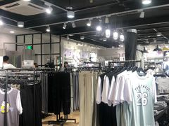 -三福时尚(三峡广场华夏银座店)