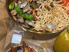 -臻鲜燕海鲜融合餐厅(金陵style店)