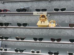 -MUJOSH木九十眼镜(月星环球港B1店)