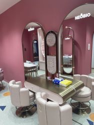 -奈尔宝家庭中心·亲子餐厅(北京东坝万达店)