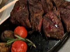 -食间牛排(湖西路店)