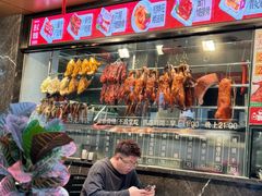 -香港新发烧腊茶餐厅(水围店)