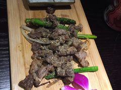 -HIHE Bistro·Oyster Bar(华熙live店)