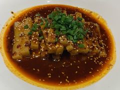 -尘香•传统川菜(创汇首座店)