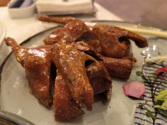 招牌红烧乳鸽-酌宴府The China Club·广州万富希尔顿酒店(云城东路店)