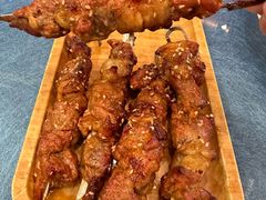 -乡村馕坑肉·烧烤·新疆菜·本地人更爱吃(阿勒泰首店)