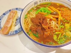 -镇南锅盖面馆(解放路店)