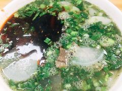 -马德元纯汤牛肉面(太奥广场店)