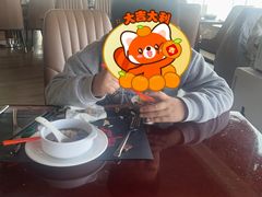 -荣誉国际酒店-云顶旋转餐厅