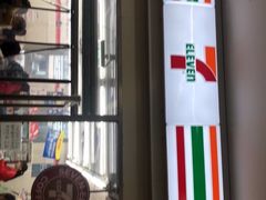 -711便利店(第二儿童医院店)