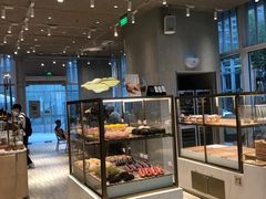 面包甜点陈列柜-奈雪的茶(中海环宇荟店)