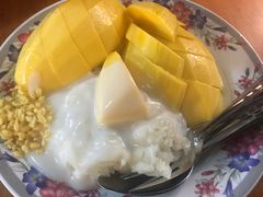 -Nings Mango Stand