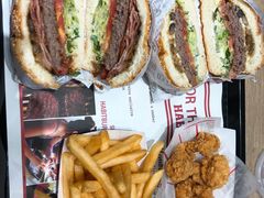 -The Habit Burger Grill 哈比特汉堡(爱琴海店)