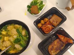 -肥仔文澳门猪骨煲(南京西路店)