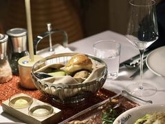 -Kathleen's Waitan 凯圣琳江景西餐厅(外滩店)
