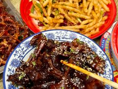 -江城燕子大排档(江汉路步行街店)