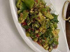 -菌海森林·非遗野生菌火锅(西山区滇池路摩根道店)