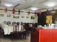 大堂-鑫悦楼煎蟹·16年海鲜大排档