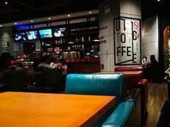 -西西弗书店&矢量咖啡(凯德晶萃广场店)