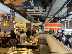 -大头虾越式风味餐厅(光明广场店)