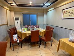 -汇景花园酒家(基立下道店)