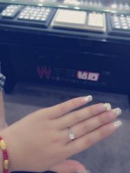 -威德钻石-克拉钻大本营(南京东路店)