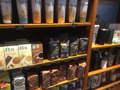 零售区-星巴克(重庆火车北站北广场II店)