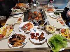-爱客得牛排海鲜烤肉·火锅自助(春熙路黑金好店)