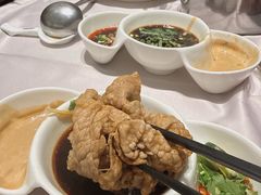 -红鼎豆捞· 20年老店每天都新鲜(宝丰路店)