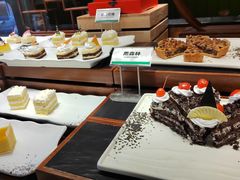 -亚马逊环球美食百汇(新城吾悦广场店)