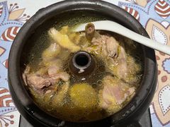 秋栗汽锅鸡-云海肴·汽锅鸡·云南菜(高德置地店)