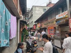 -正宗杨记普洱酸醋米线(总店)