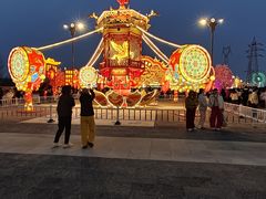 -淄博花灯齐彩城