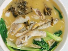 招牌黄鱼面-明呈黄鱼面馆(斜土路店)