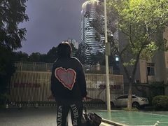 -武汉外国语学校