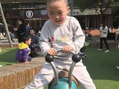 -上海来福士广场