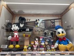 -泡泡玛特POPMART(杭州乐堤港店)