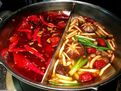 -湊湊火锅·茶憩(新中关购物中心店)