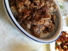脆皮肘子-新侨小馆(东直门北小街店)