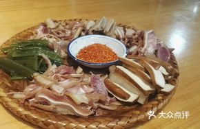 Bamboo Basket Braised Assortment