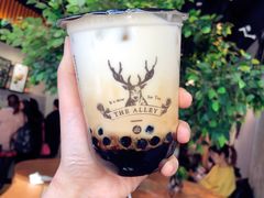 -THE ALLEY 鹿角巷(华润万象城店)
