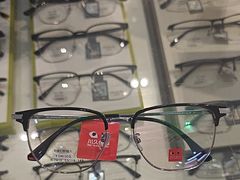 -MODJO•木左眼镜(云玺万科里店)