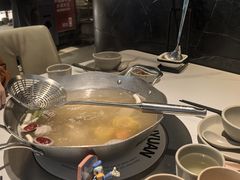 -左庭右院鲜牛肉火锅(金山万达店)
