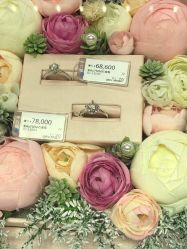 -六福珠寶(百联南方购物中心店)