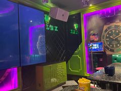 -UK派对KTV(日月广场店)
