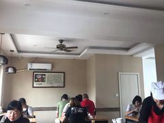 大堂-裕兴记·三虾面(西北街总店)