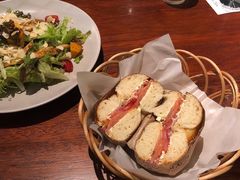 -麦田工坊(月湖店)
